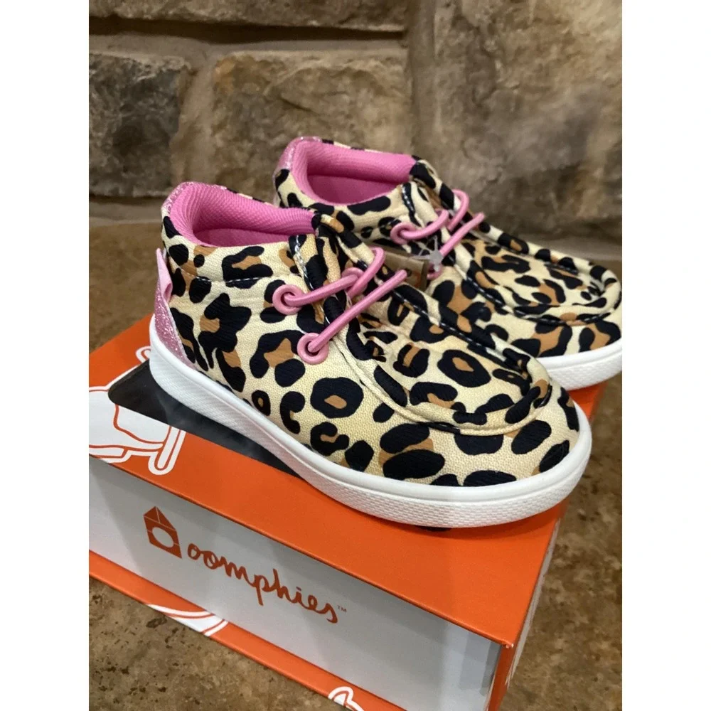 Oomphies Parker Crib Girls Cheetah Print Shoes Pink Glitter Toddler Size 2T New
